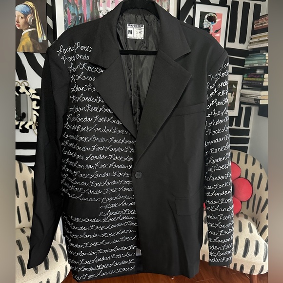 London Rock Jackets & Blazers - ❌SOLD❌LONDON ROCK HAND PAINTED OVERSIZED BOYFRIEND BLAZER SZ M/6